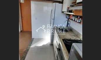 Imagem 3: Imóvel de 2 dormitórios, mobiliado, cooktop, forno, vaga de garagem