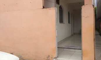 Imagem 2: Casa de um quarto na rua São Pedro, bairro Pacheco