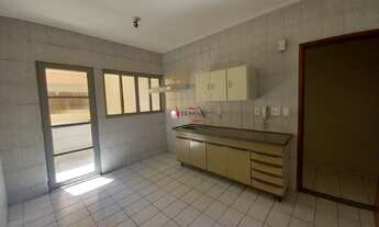 Imagem 3: ALUGA - Apartamento 3 dormitórios 2 banheiros escada 1 vaga coberta próximo do Hospital de