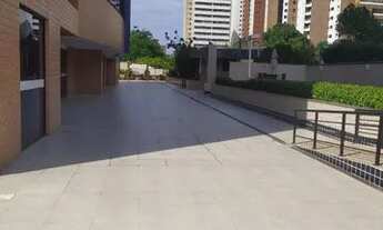 Imagem 3: Apartamento para venda tem 214 metros quadrados com 4 quartos em Guararapes - Fortaleza