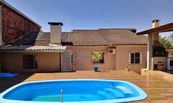 Imagem 3: Casa com 3 dormitórios à venda, 162 m² por R$ 400.000,00 - Floresta - Carazinho/RS