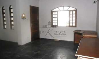 Imagem 3: Jacarei - Casa Padrão - Centro