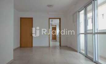 Imagem: Apartamento com 2 quartos para alugar, 94m²