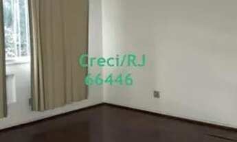 Imagem 3: Aluga-se EXCELENTE E AMPLO apartamento na Rua Itobi, nº 25. Salão, 3 quartos (1