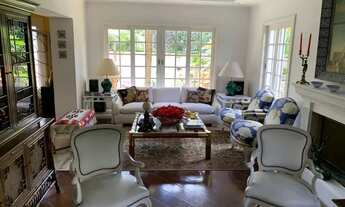 Imagem 5: LINDA CASA NO JARDIM PAULISTANO COM PISCINA