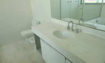 Imagem 2: Apartamento para venda tem 376 metros quadrados com 4 quartos