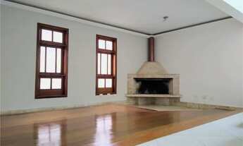 Imagem 2: Casa para Locação em Aldeia da Serra 350m2 3 suítes , amplos e luminosos ambientes