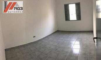 Imagem 1: Casa independente de 2 quartos, quintal e vaga na Vila Santa Maria