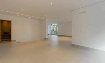 Imagem 7: Sobrado para aluguel e venda com 710 metros quadrados com 4 quartos