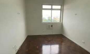 Imagem 3: Apartamento para aluguel possui 127 metros quadrados com 2 quartos em Farol - Maceió - Ala