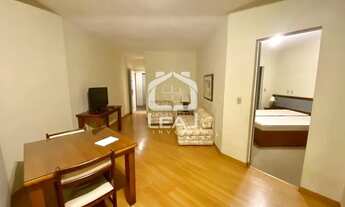 Imagem 3: Apartamento mobiliado de 57m² com uma suíte e 1 vaga de garagem para locação, por R$ 1.4