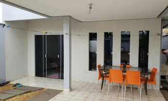 Imagem 7: Casa para venda possui 127 metros quadrados com 3 quartos em Plano Diretor Sul - Palmas