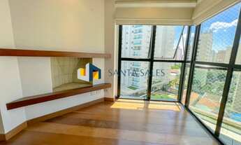 Imagem 2: Apartamento em Moema com 184m², 3 suítes, 3 vagas, condomínio completo