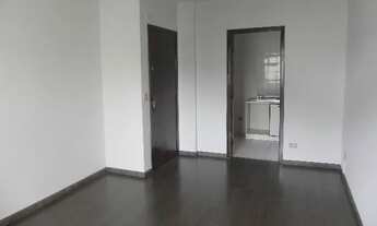 Imagem 2: Apartamento com 3 quartos para alugar por R$ 1700.00, 62.00 m2 - A VERDE - CURITIBA/PR