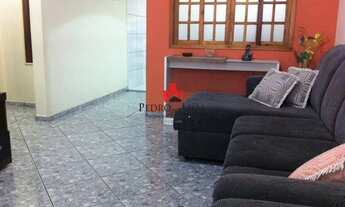 Imagem 5: Casa Térrea no Bairro da Vila Ré com 3 Dormitórios e 5 Vagas cobertas