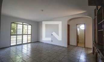 Imagem 5: Casa para Aluguel - Vila Lucy, 4 Quartos, 250 m2