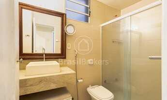 Imagem 7: Apartamento de dois quartos em rua cobiçada no Leblon