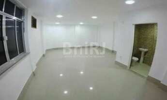 Imagem 6: CASA COMERCIAL Casa com 5 dormitórios