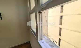 Imagem 3: Apartamento conjugado, Copa/Leme, reformado abaixo do valor de mercado