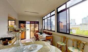 Imagem 2: Apartamento duplex com piscina e vista para o mar, 4 dormitórios à venda, 229 m² - Centro