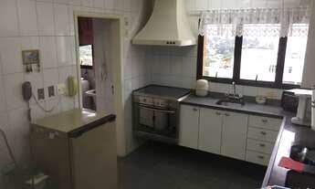 Imagem 3: Apartamento com 4 Suítes, Hidromassagem, Andar Alto, Varanda, Despensa, 200m² e 4 Vagas