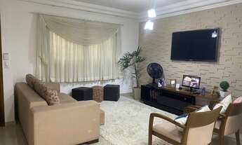 Imagem 4: VENDO ESSA CASA Casa com 3 dormitórios