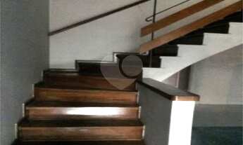 Imagem 4: São Paulo - Casa Padrão - CAMPO BELO