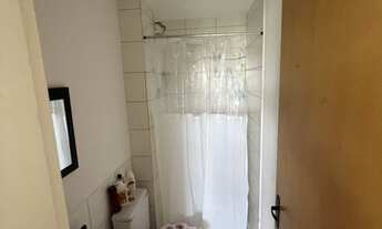 Imagem 6: Deireito de uma ap com 2qts, sol da manhã, elevador e area de lazer completo com academia