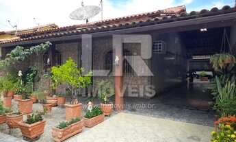 Imagem: Casa no centro da cidade em condomínio