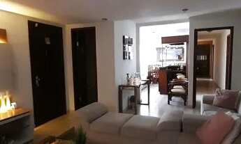 Imagem 3: Casa para venda com 576 metros quadrados com 5 quartos em Boa Vista - Curitiba - PR