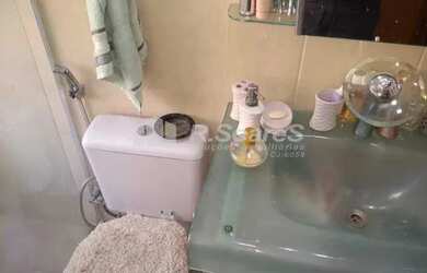 Imagem 5: CASA COM 5 QUARTOS, SENDO 2 SUÍTES, EM CAMPINHO, RUA CÂNDIDO BENÍCIO