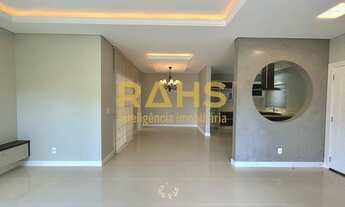 Imagem 5: Sobrado de esquina no bairro Glória, 3 quartos, sendo 1 suíte, 4 vagas de garagem, cômodos