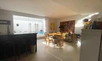 Imagem 6: Casa 3 dormitórios no Laranjal, parte alta, piscina, churrasqueira, excelente estado!