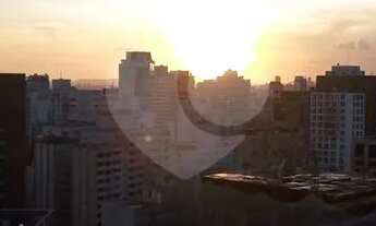 Imagem 5: São 108m² com 3 dormitórios, sendo 1 suíte e 2 vagas