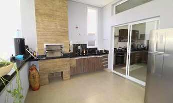 Imagem 2: Casa à Venda no Condomínio Vila dos Plátanos, região do Alphaville Campinas. 5 quartos, s