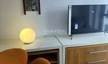 Imagem 3: Cobertura mobiliada de 2 dormitórios, sendo 1 suíte no bairro Petrópolis!