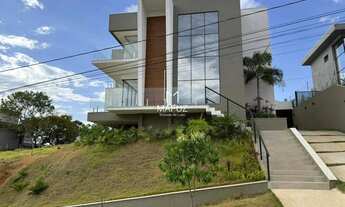 Imagem: Casa à venda, 4 quartos, 2 suítes, 8 vagas