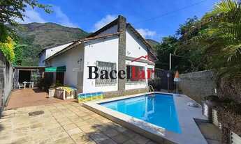 Imagem: Casa de rua Duplex / Residencial / Alto