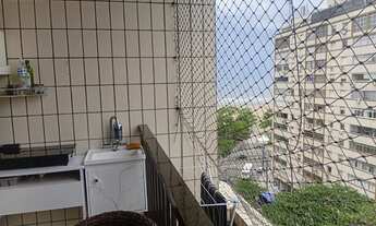 Imagem 7: Quarto com sacada no Gonzaga 1.950