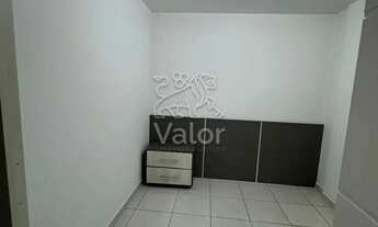 Imagem 3: Apartamento de 1 dormitório com vaga de garagem mobiliado