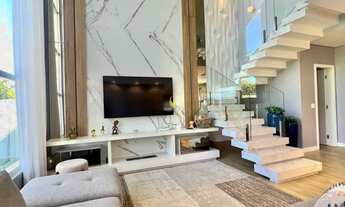 Imagem 4: Casa Alto Padrão à Venda em Cachoeira do Bom Jesus 5 Suítes, Piscina e 343m² REF: 387