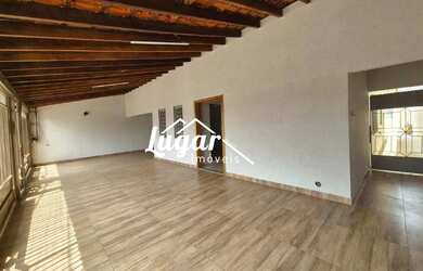 Imagem 2: Casa para Alugar em Jardim Monte Castelo, Marília 3 Quartos, 4 Vagas