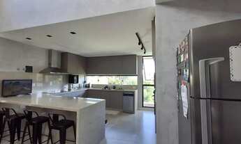 Imagem 10: Casa Tríplex Completa com Piscina e Energia Solar para locação no Alphaville Litoral Norte