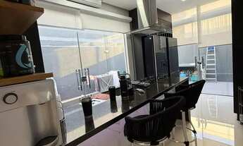 Imagem 2: Passaredo, casa térrea, 3 suítes, sendo 1 com closet, com piscina, financia