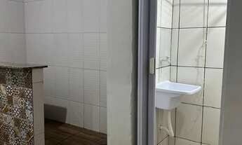 Imagem 4: Alugo casa 1 quarto no caboclo,700 metros da smart fit do mercado adonai