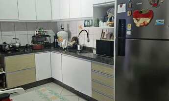 Imagem 6: VENDE-SE CASA Casa com 2 dormitórios