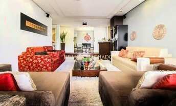 Imagem: Imóvel para aluguel com 4 quartos, 242