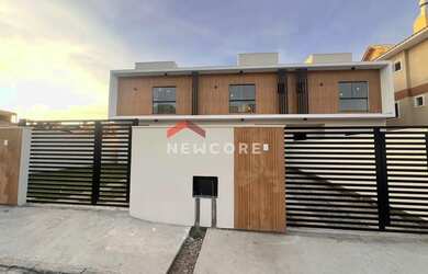 Imagem 3: Sobrado em Rua Nivaldo Alfredo Silva - Ingleses do Rio Vermelho - Florianópolis/SC