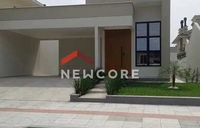 Imagem 2: Casa de condomínio em Rua Monte Cambirela - Praia de Fora - Palhoça/SC