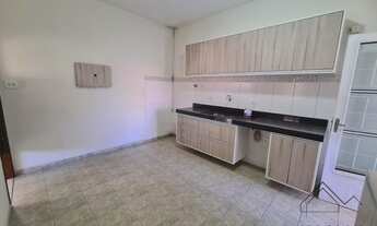 Imagem 6: Casa para Venda em Taubaté, Parque Senhor do Bonfim, 3 dormitórios, 1 suíte, 2 banheiros